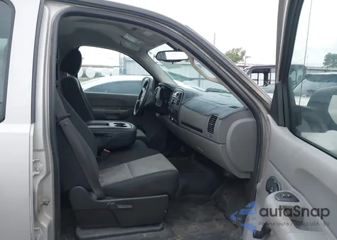 2009 Chevrolet Silverado 1500 Work Truck from USA, damaged, VIN 3GCEC13C59G200907